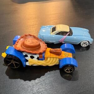 Hot Wheels Woody & Bo Peep Disney Pixar Diecast Set